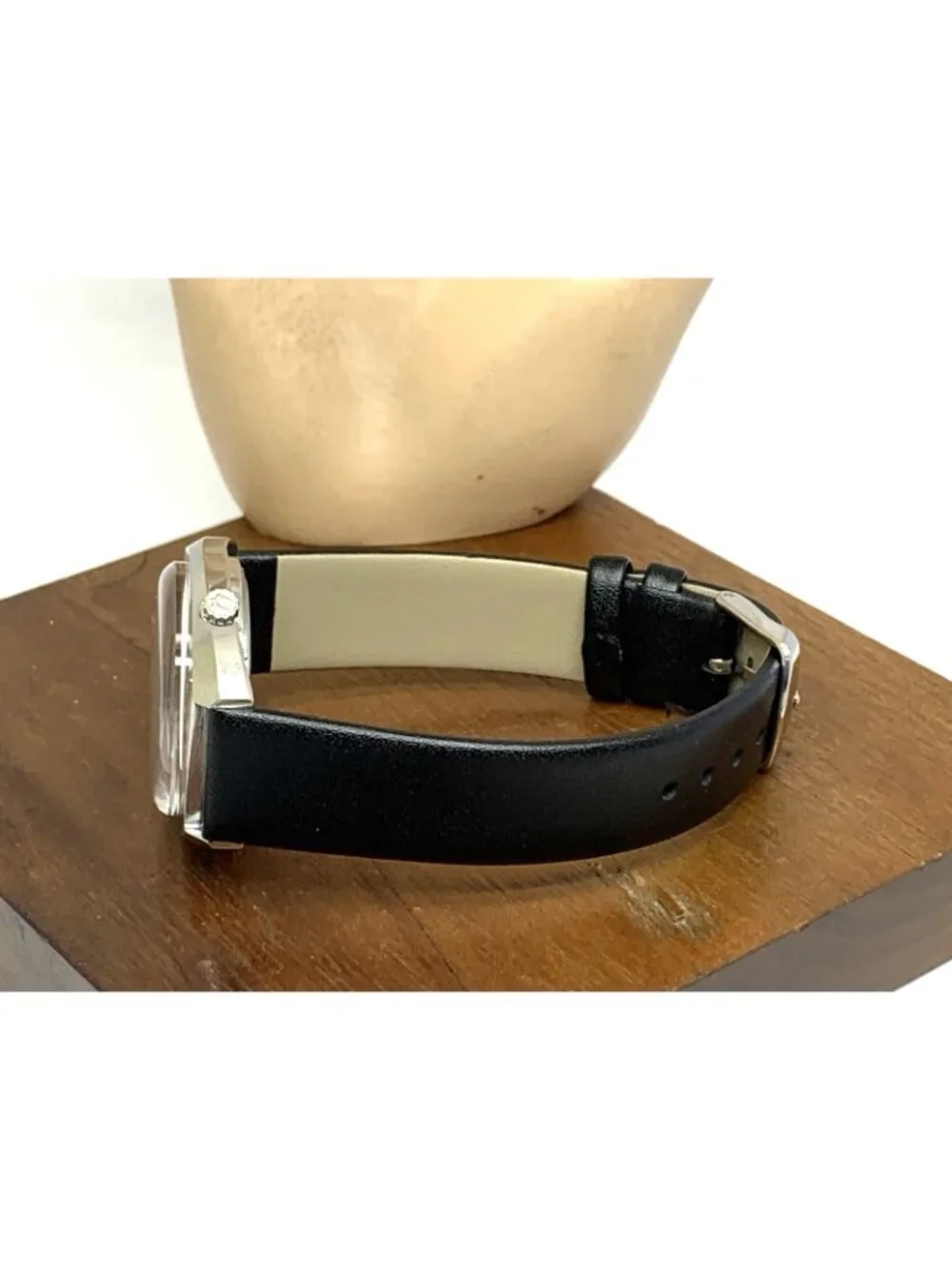 Bulova Accutron Men's Watch Vintage 1973 Quartz Blue Dial Black Leather Strap
